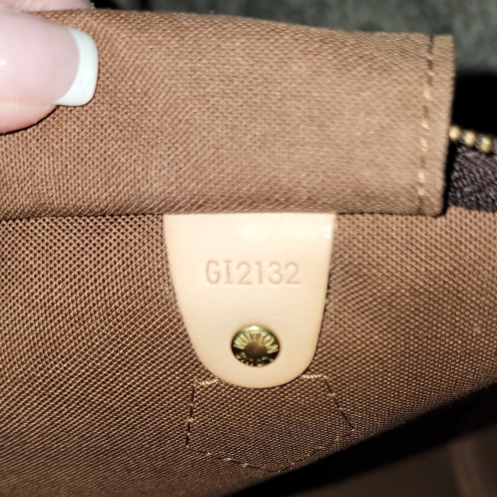 Louis Vuitton Brown Monogram Handbag - Picture 7 of 8